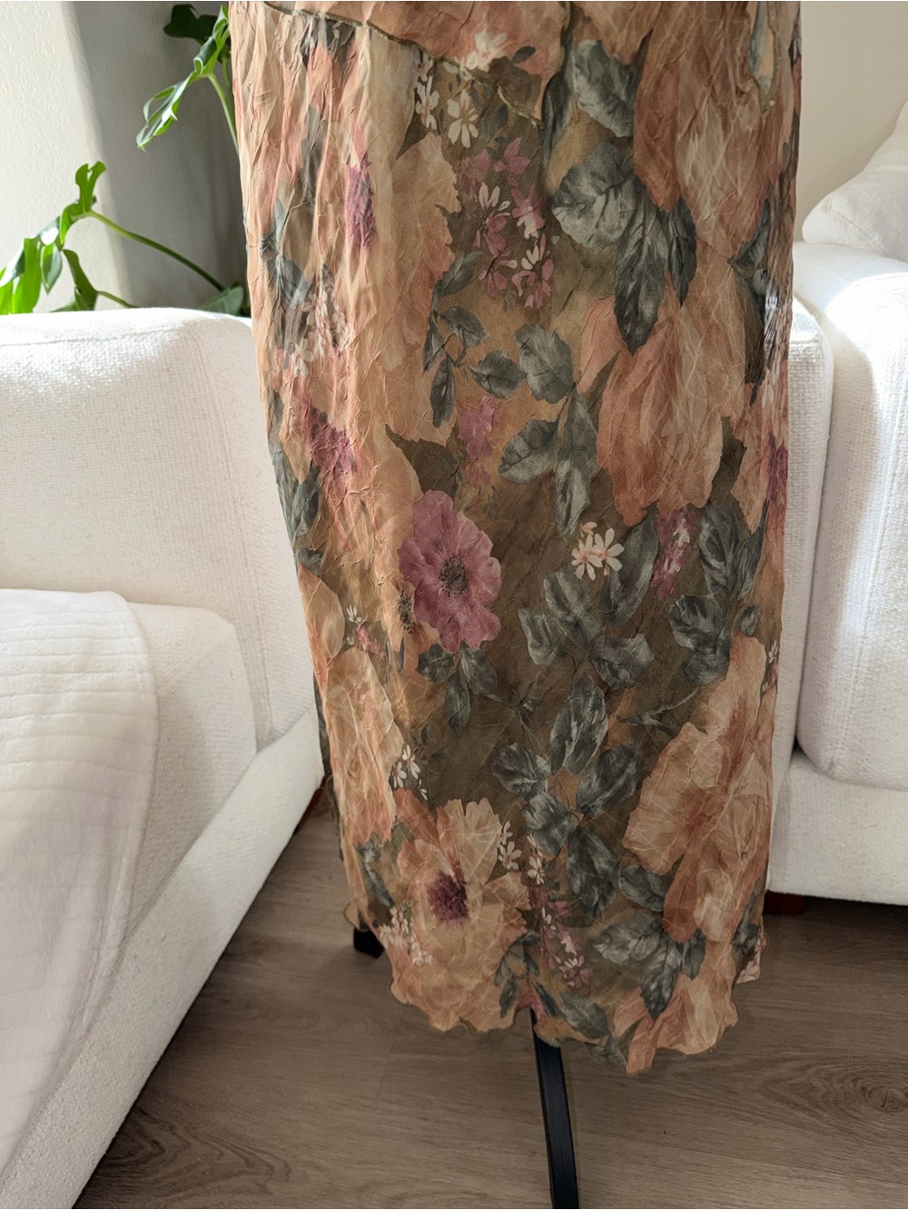 Vintage Floral Layered Skirt set - Picture 4 of 16